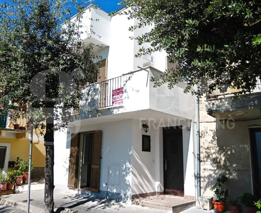 Casa Indipendente - Image 1