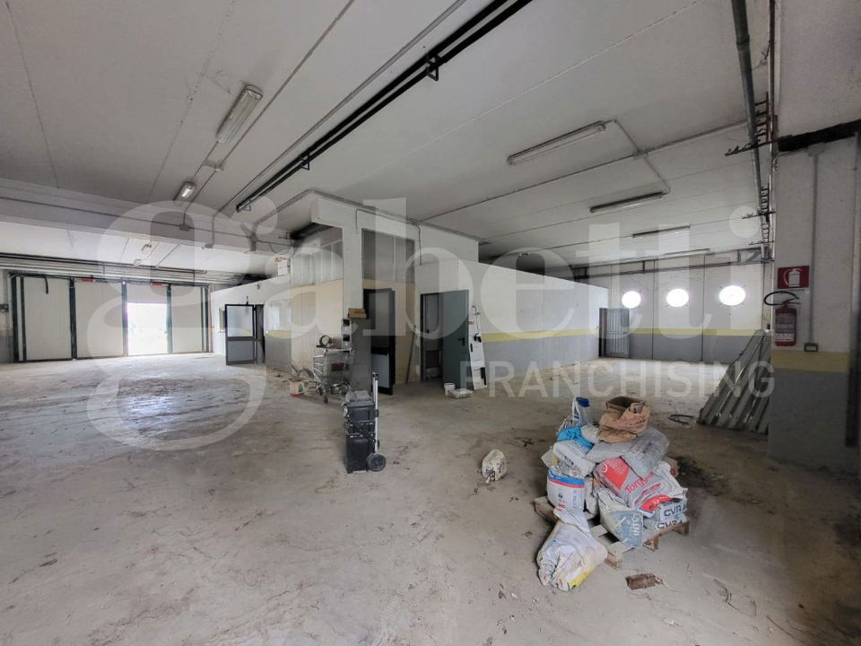 Capannone - Image 16