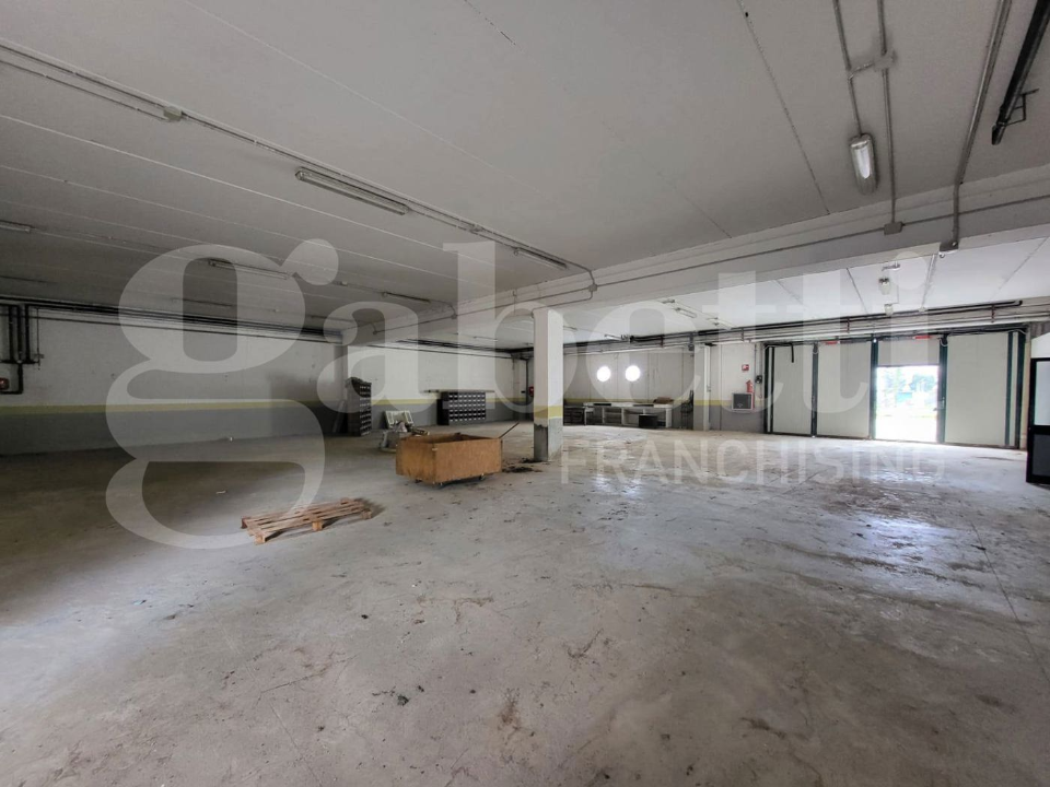 Capannone - Image 15