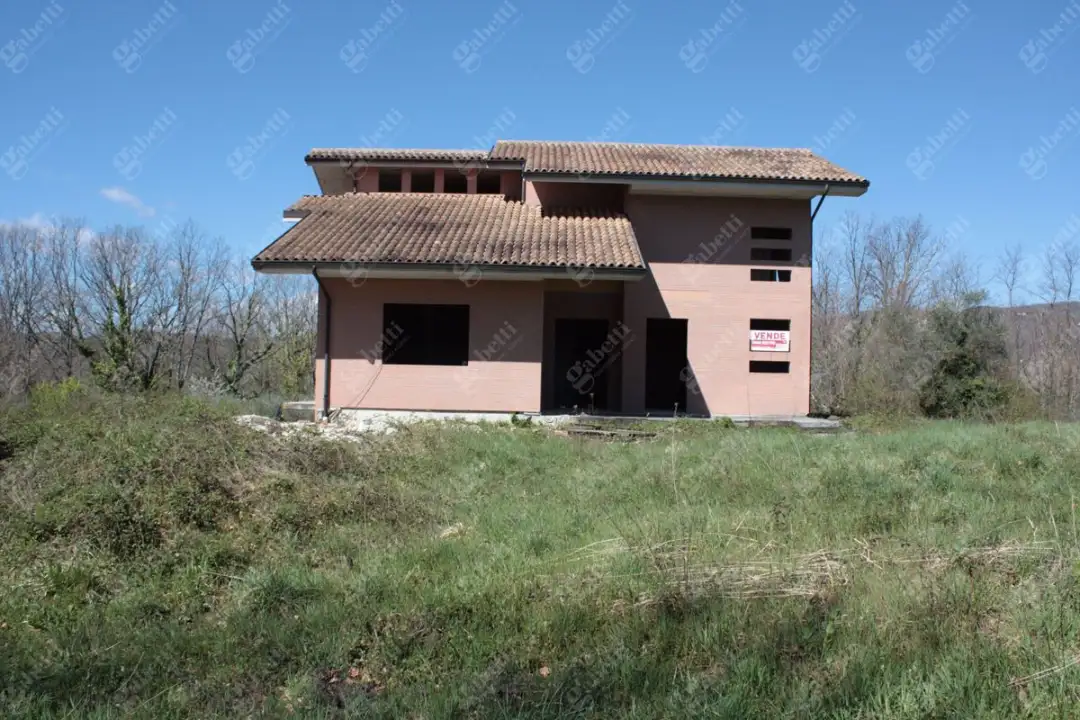 Villa - Image 1
