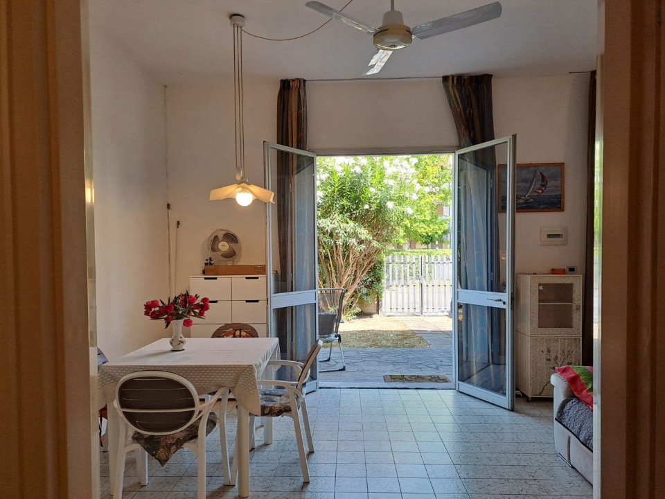 Villa - Image 8