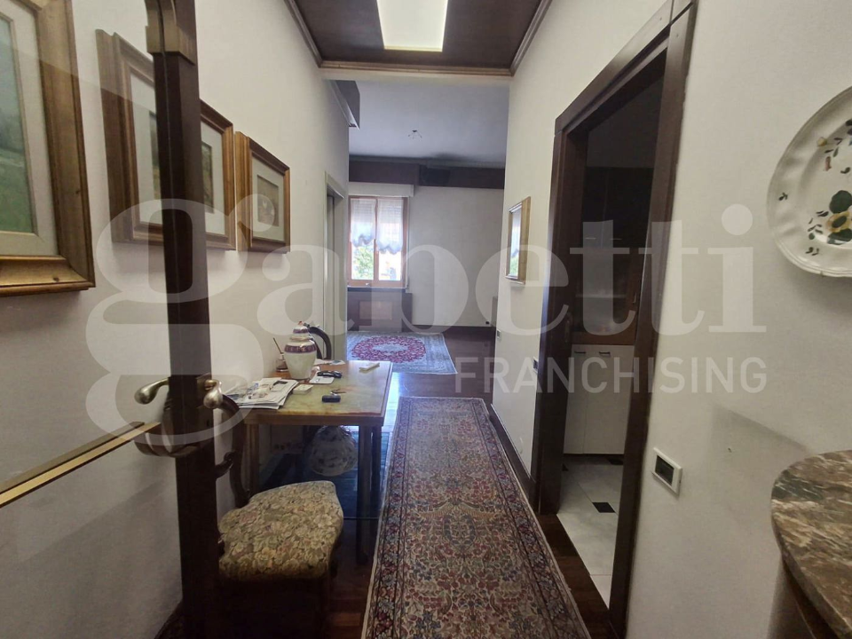 Villa - Image 5