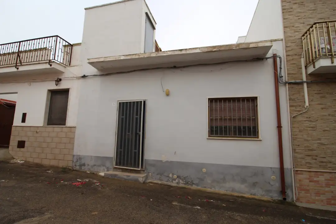 Casa Indipendente - Image 1