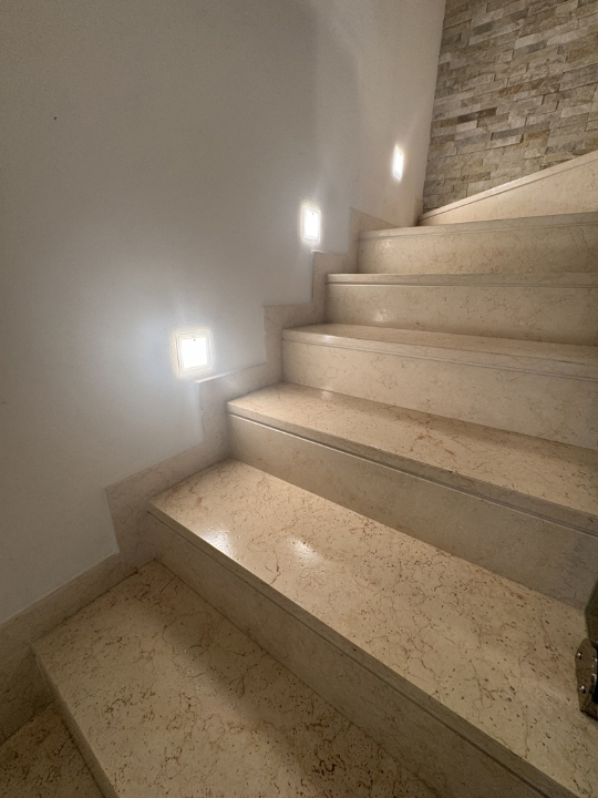 Villa - Image 19