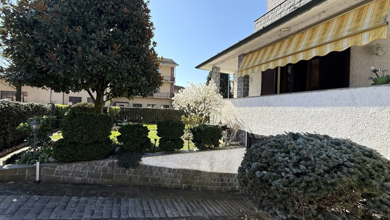 Villa - Image 5
