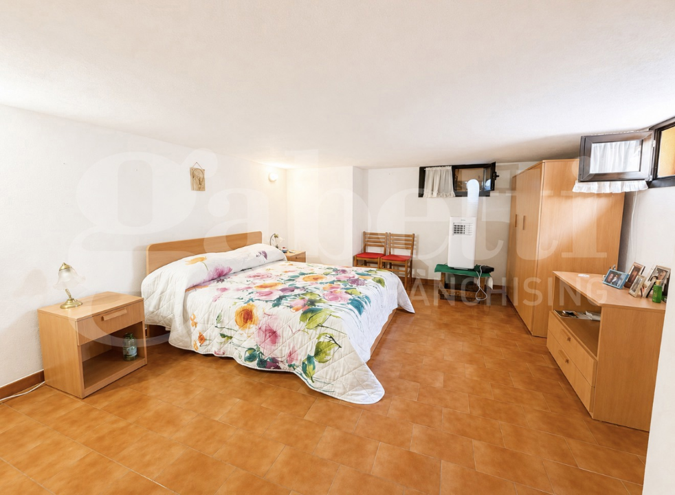 Villa - Image 33