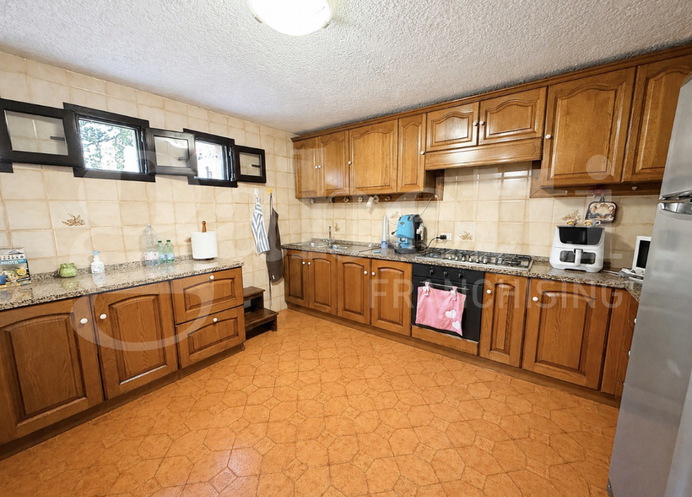 Villa - Image 37