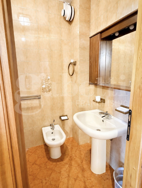 Villa - Image 19