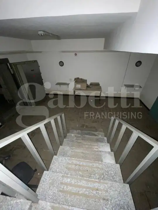 Magazzino - Image 16