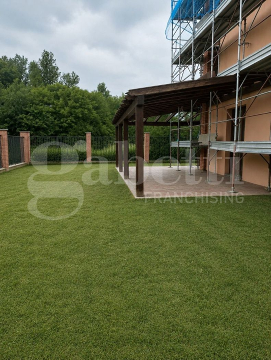 Villa - Image 2