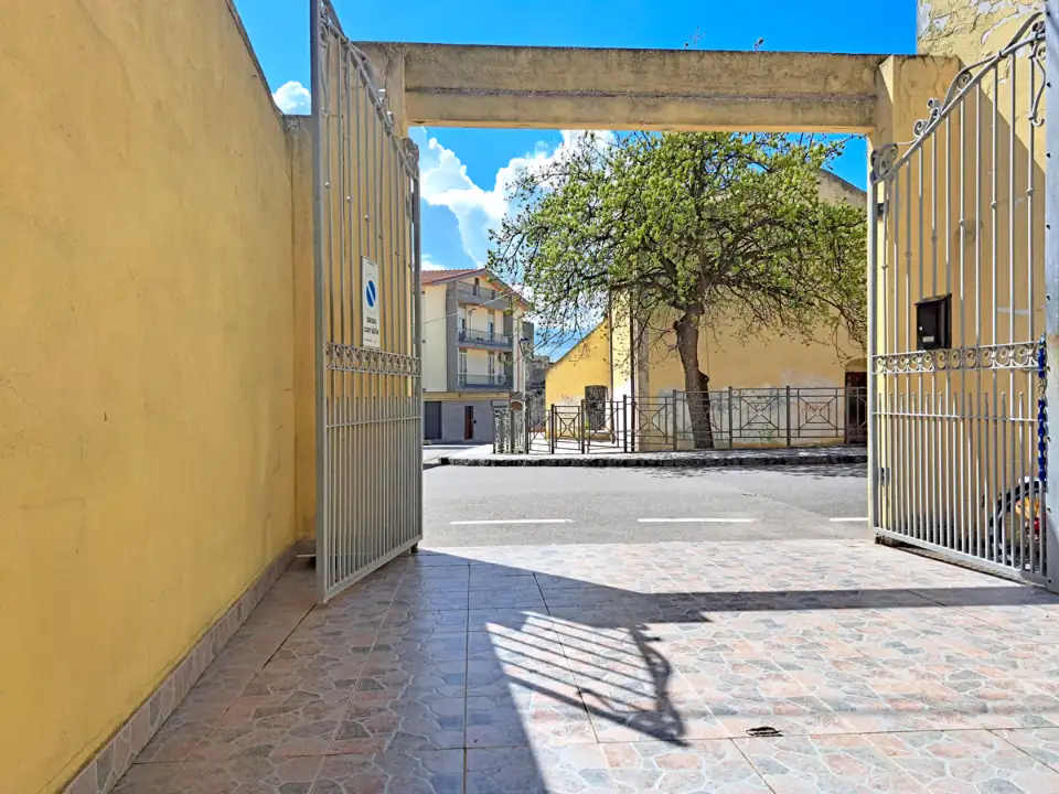 Palazzina - Image 17