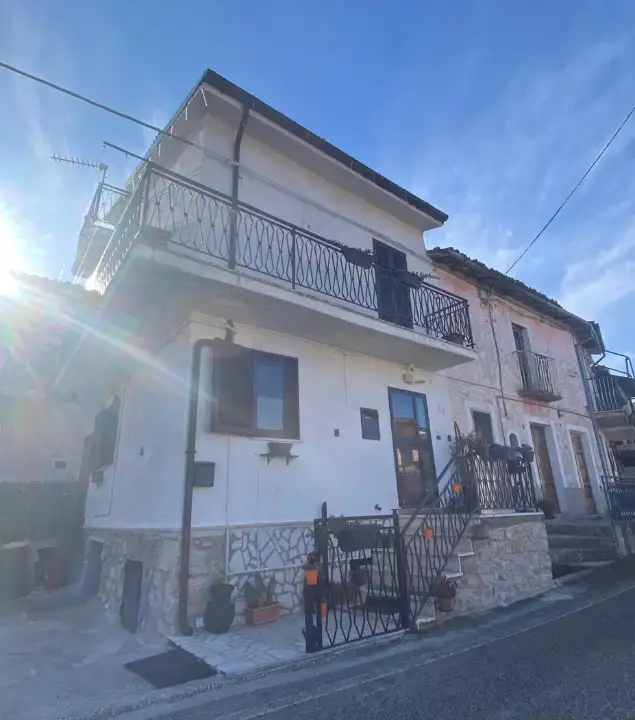 Casa Indipendente - Image 1