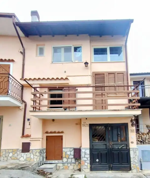 Casa Indipendente - Image 1