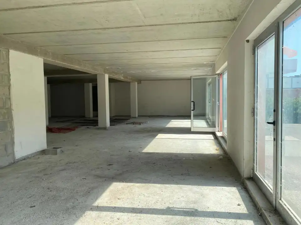 Magazzino - Image 11