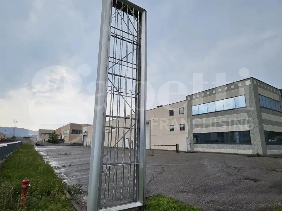 Capannone - Image 13