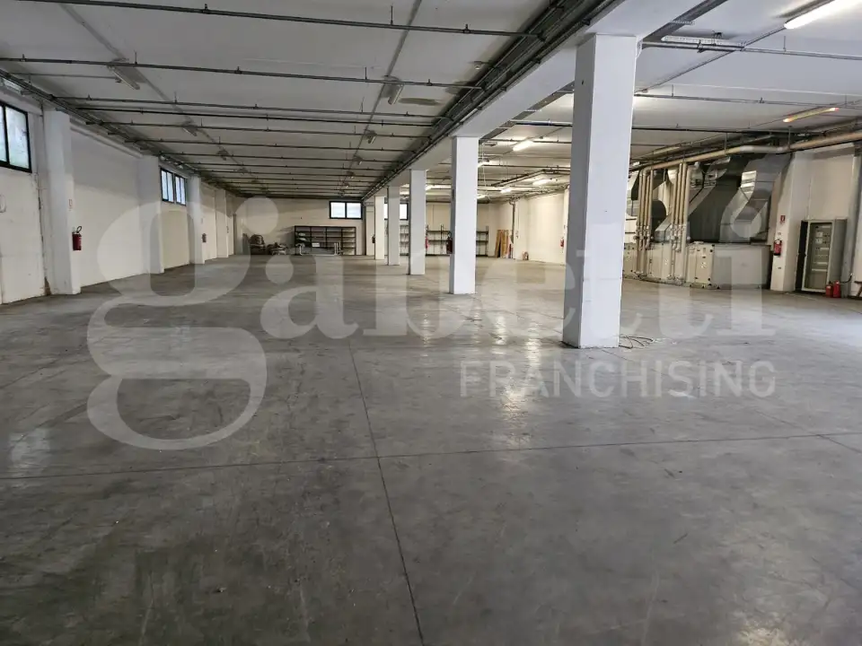 Capannone - Image 11