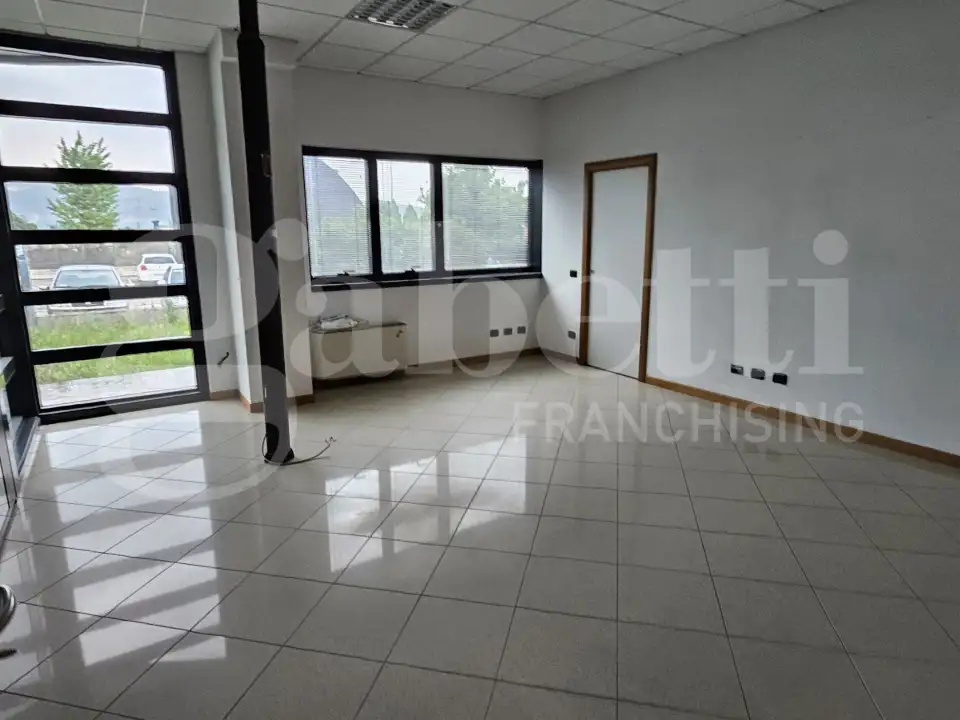 Capannone - Image 21