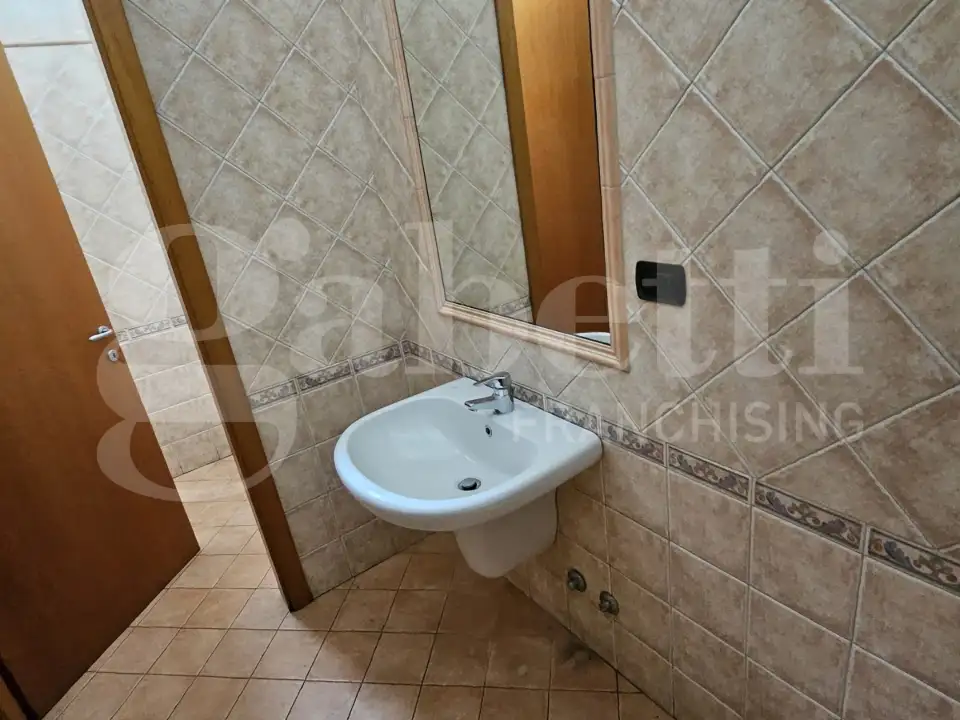 Capannone - Image 18