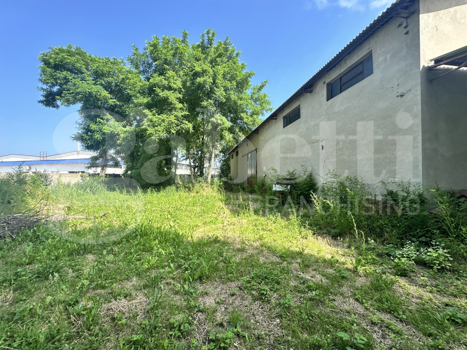 Capannone - Image 28