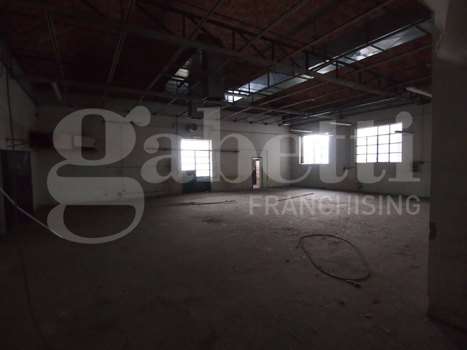 Capannone - Image 20