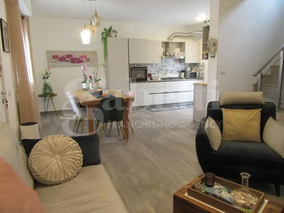 Casa Indipendente - Image 1