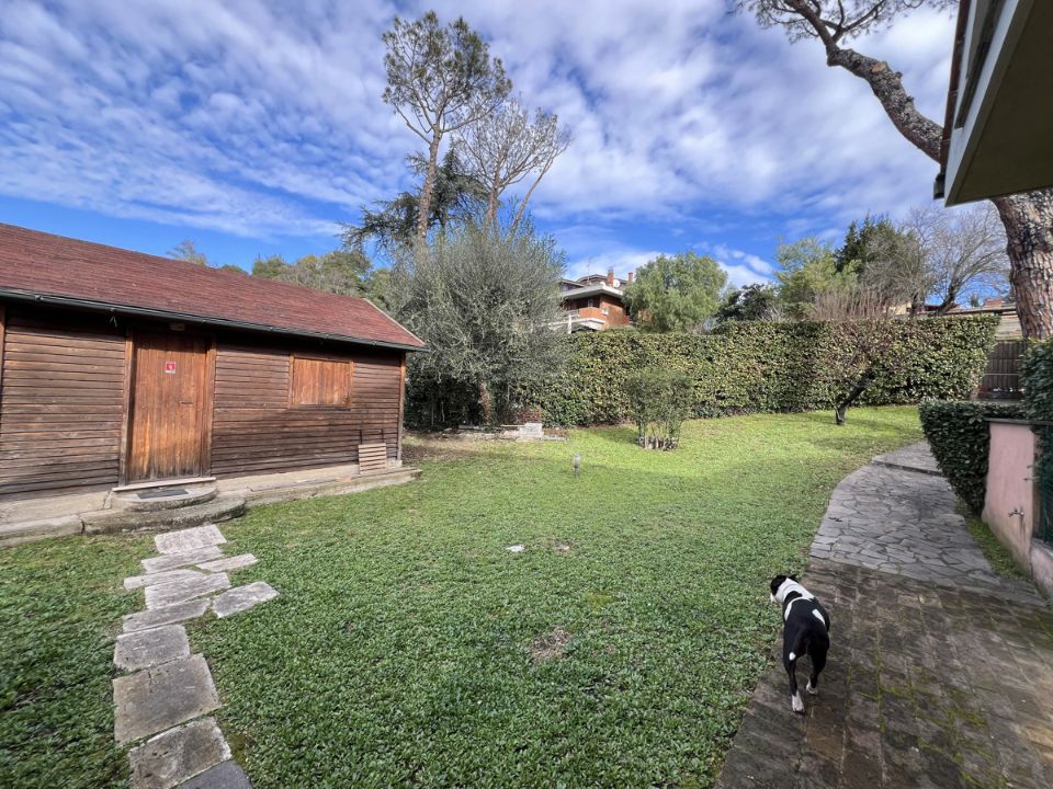 Villa - Image 11