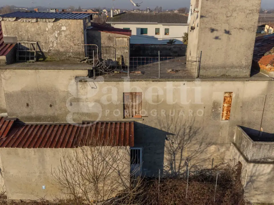 Capannone - Image 19