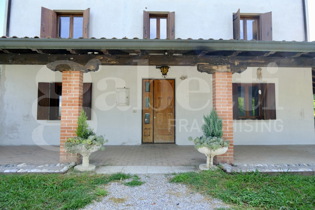 Villa - Image 7