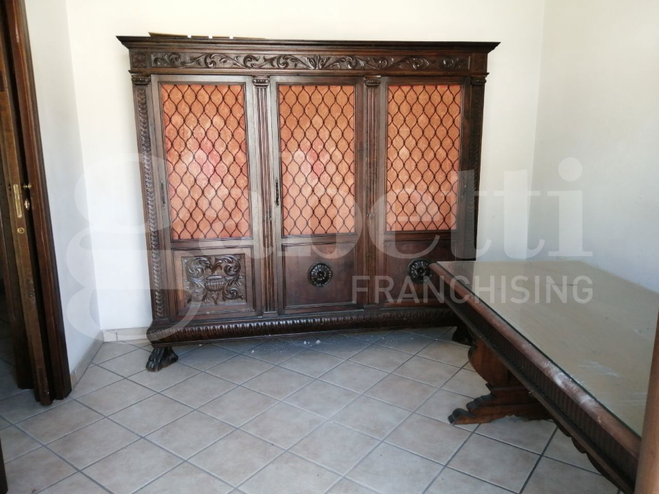 Villa - Image 17