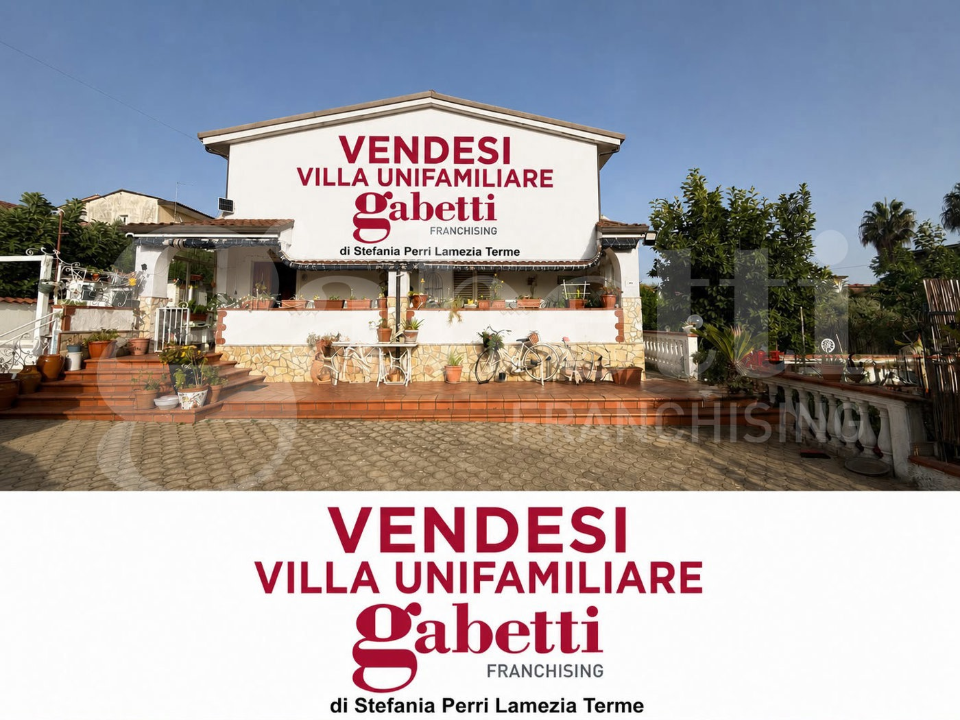 Villa - Image 1