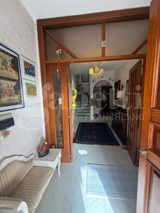 Villa - Image 14