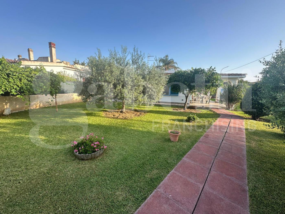 Villa - Image 16