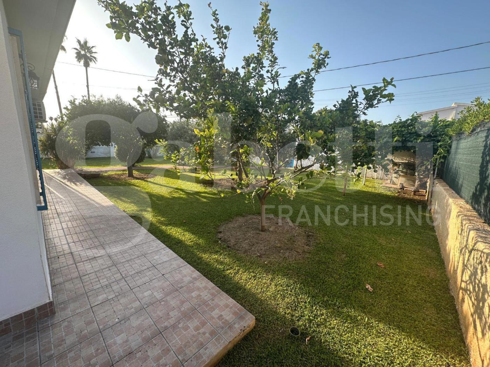 Villa - Image 6