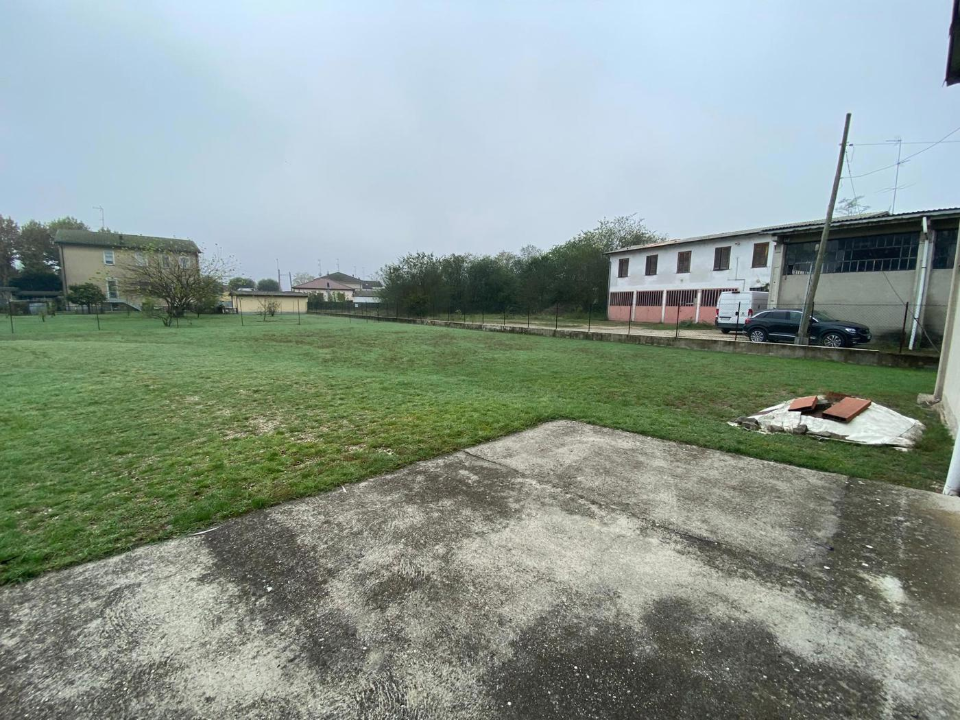 Capannone - Image 31