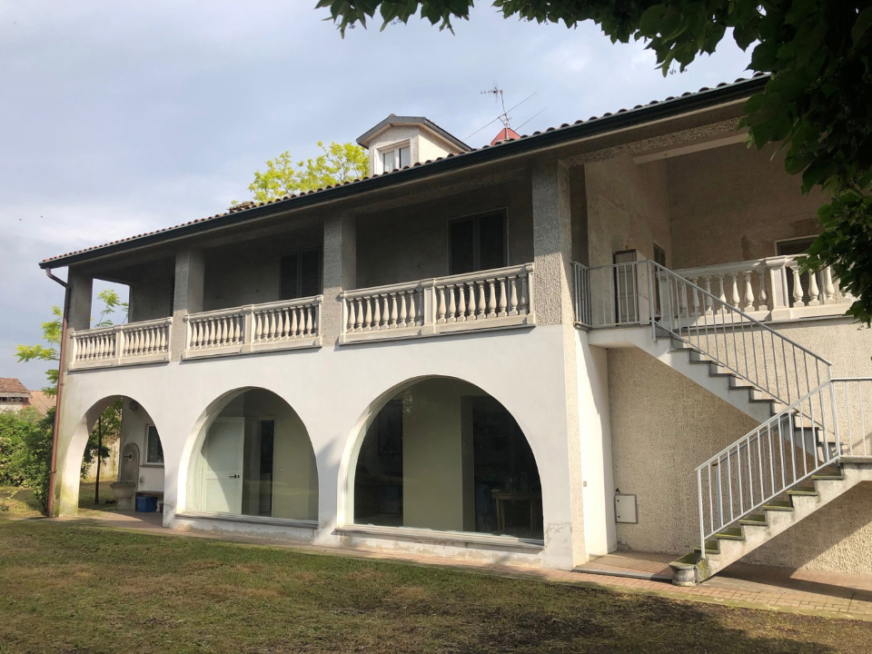 Villa - Image 5