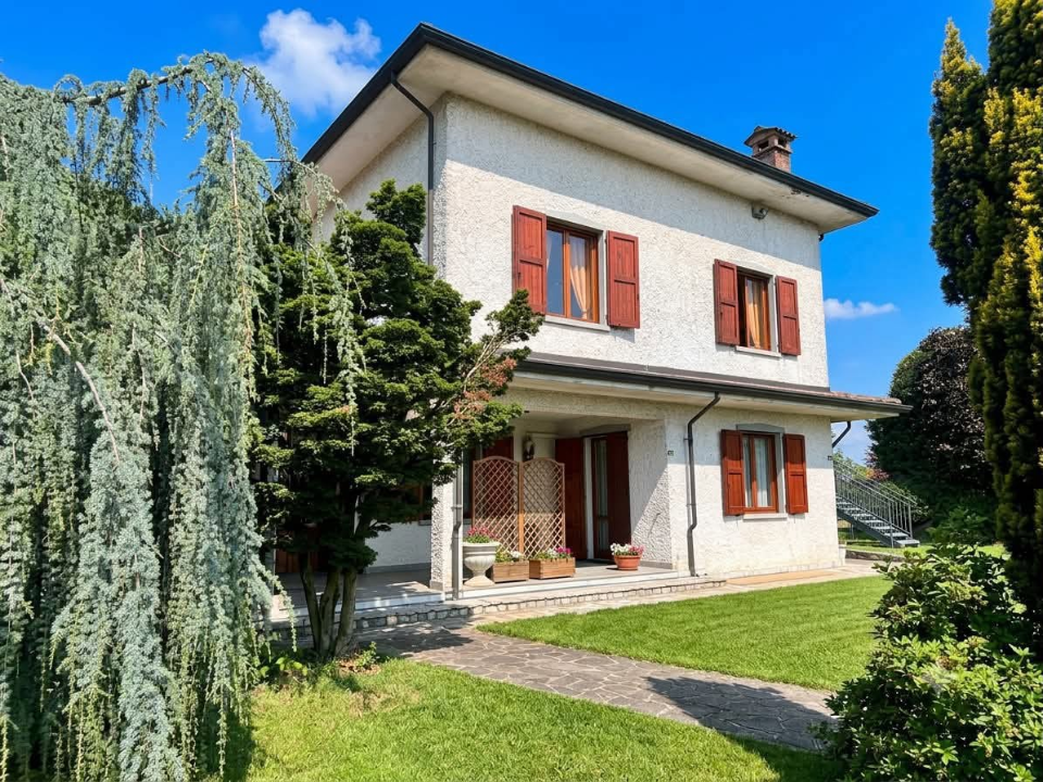 Villa - Image 4
