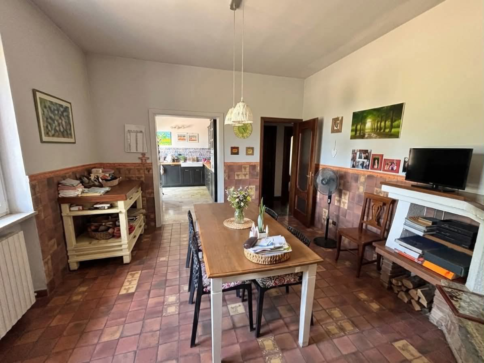 Villa - Image 8