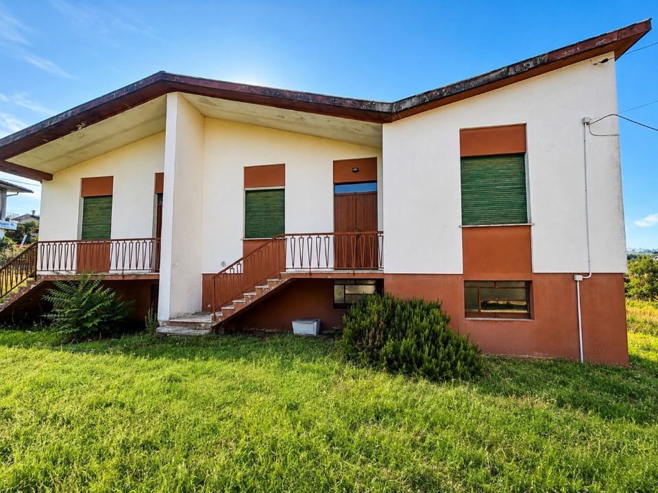 Villa - Image 6