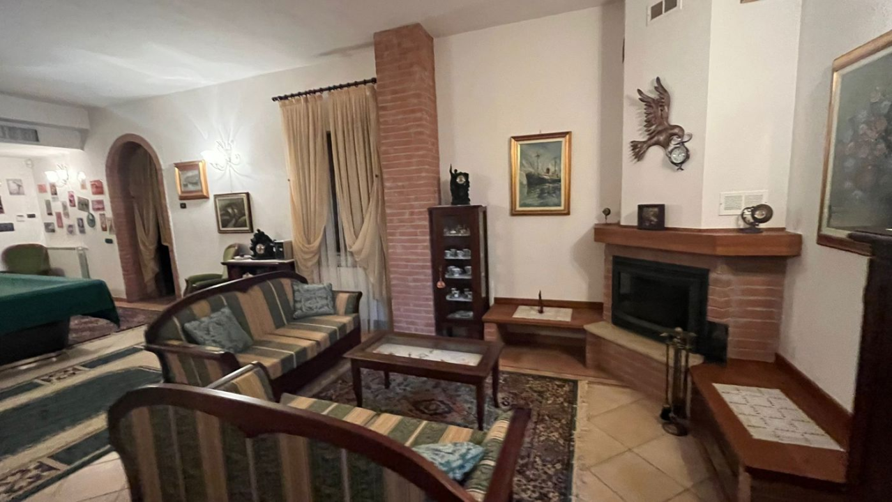 Villa - Image 17