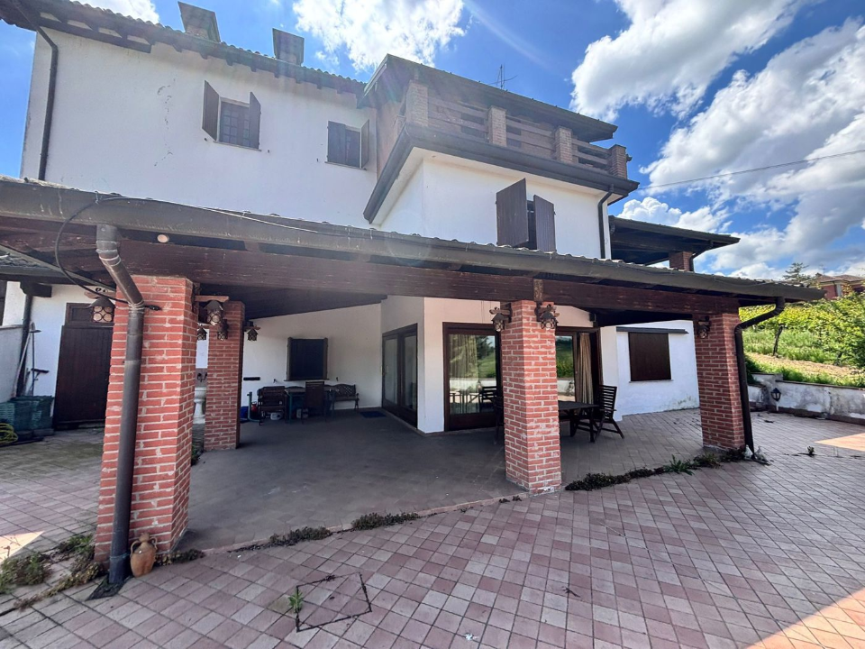 Villa - Image 7