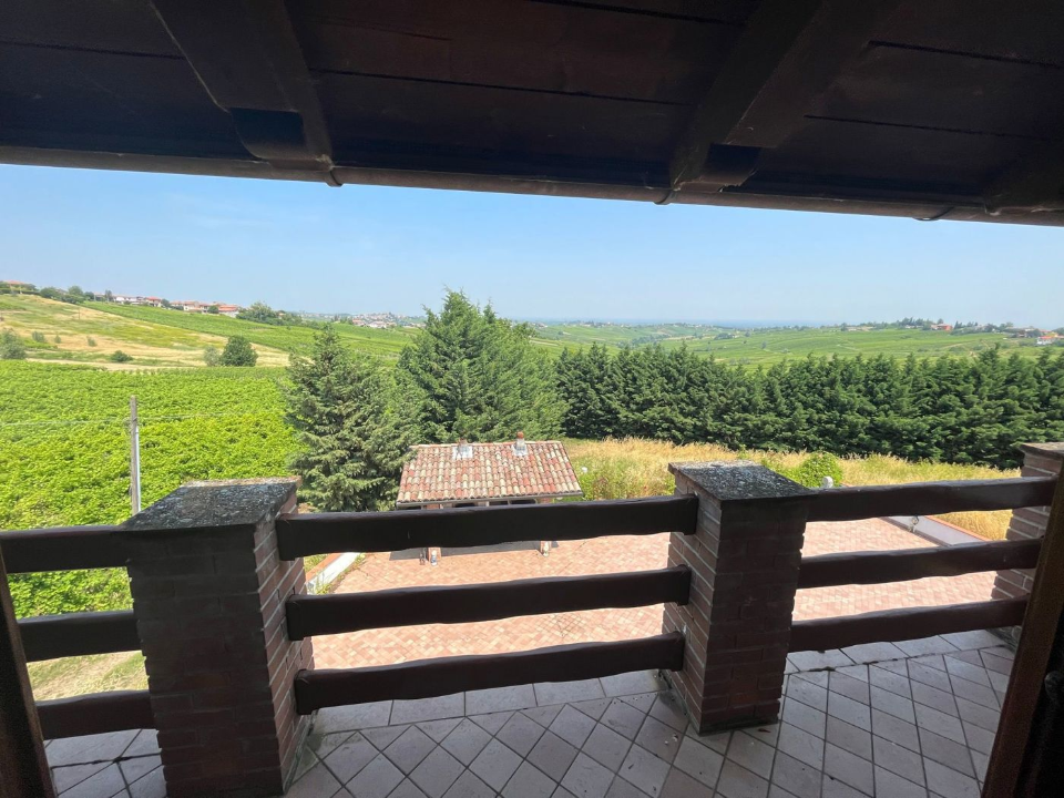 Villa - Image 5