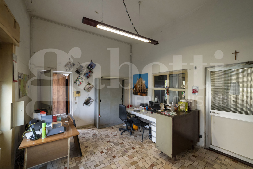 Palazzina - Image 18