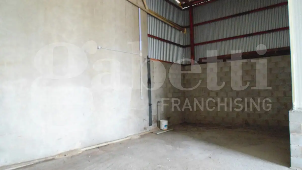 Capannone - Image 17