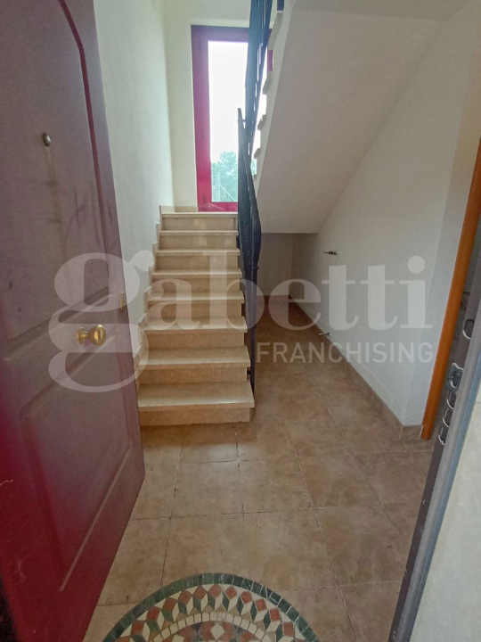Villa - Image 3