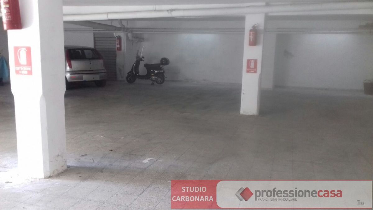 Garage/Box/Posto auto in vendita a Torre A Mare, Bari (BA)