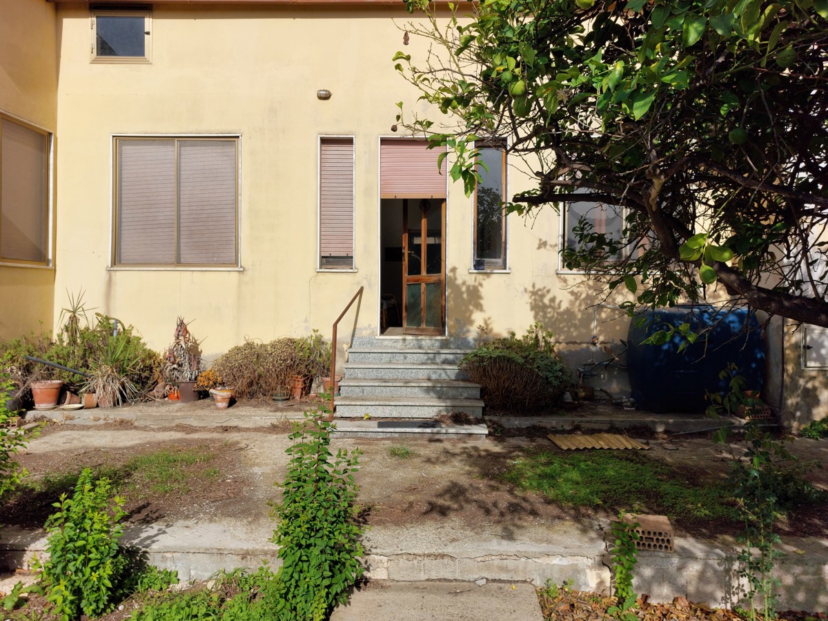 Casa indipendente in vendita a Sanluri (CI)