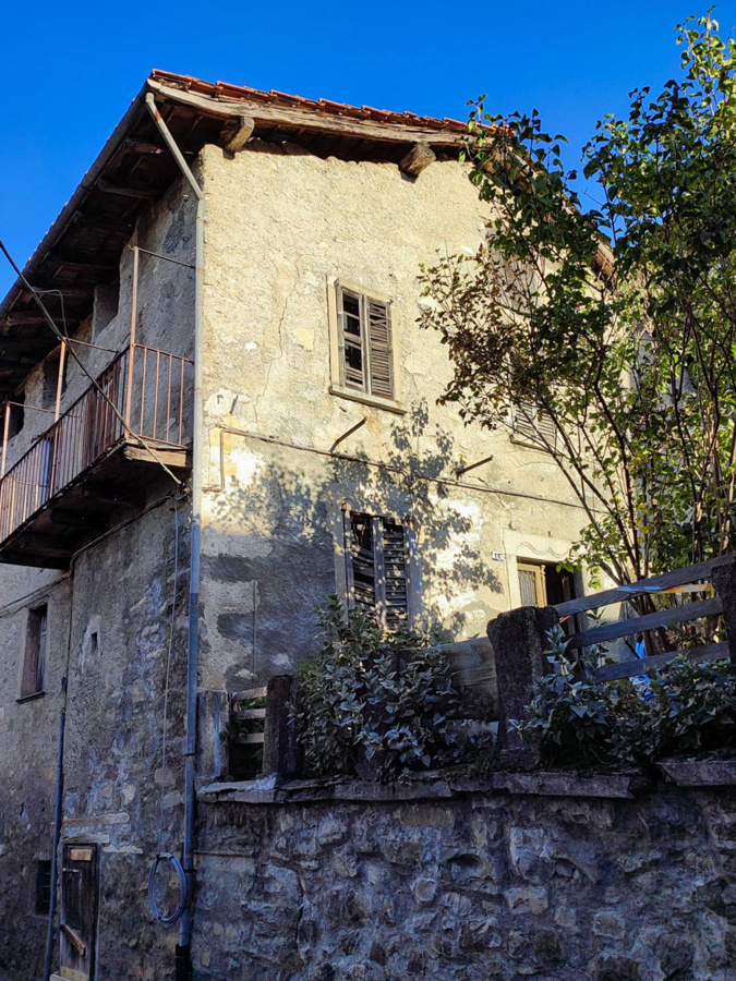 Casa Indipendente in vendita in Via Blessagno, snc, Centro Valle Intelvi