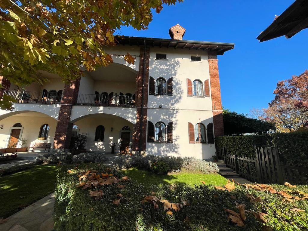 Villa unifamiliare in vendita in Via Roma, snc, Bernate Ticino