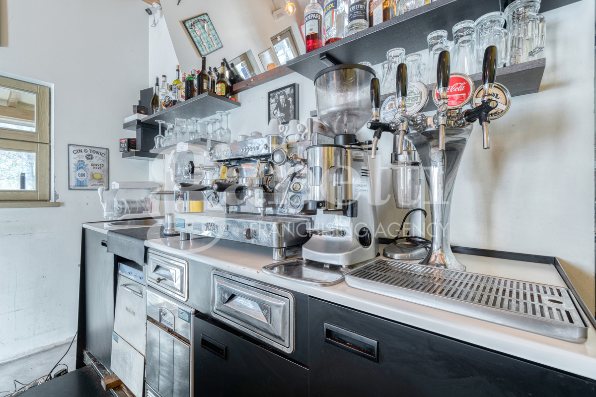 Bar in vendita a San Lazzaro Di Savena (BO)