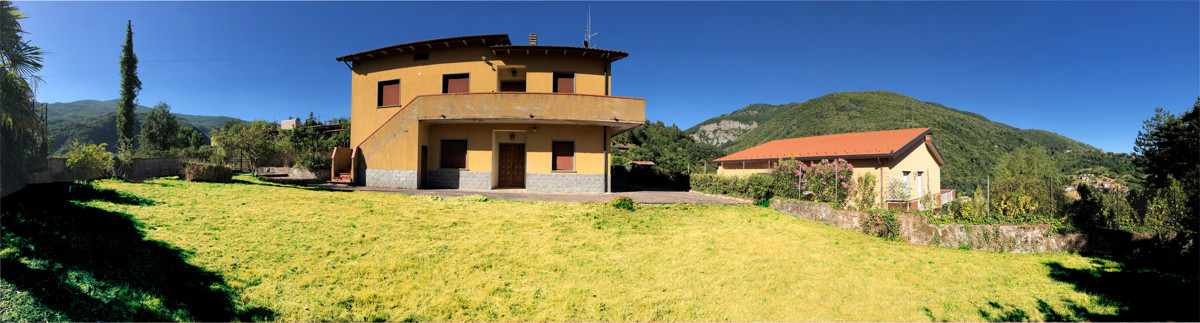 Casa indipendente in vendita a Sillano Giuncugnano (LU)